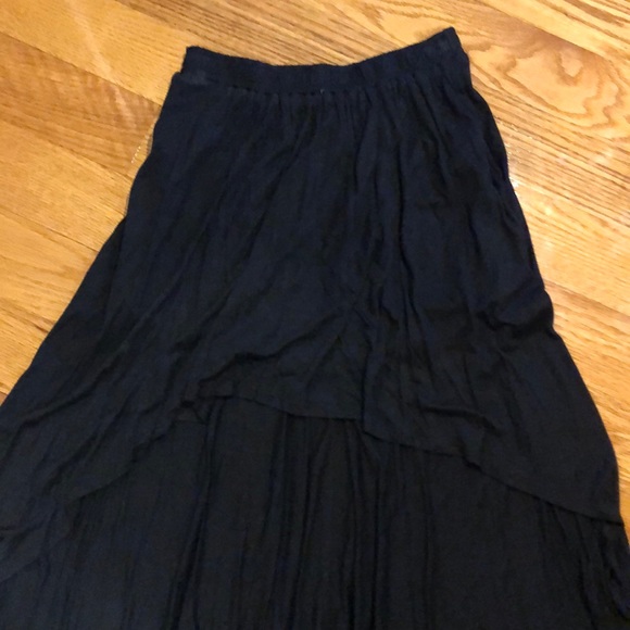 Forever 21 Black, hi-lo skirt - Picture 2 of 3
